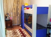 Satılır 4 otaqlı 80 m2 köhnə tikili Şəki