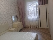 İcarəyə verilir 2 otaqlı 45 m2 köhnə tikili Nizami m.