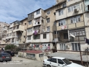 İcarəyə verilir 2 otaqlı 38 m2 köhnə tikili İnşaatçılar m.