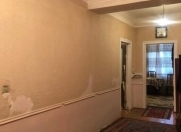 Satılır 3 otaqlı 82.2 m2 köhnə tikili Olimpik Star