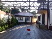 Satılır 6 otaqlı 230 m2 həyət evi Buzovna