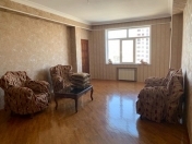 Satılır 3 otaqlı 95 m2 yeni tikili 5 mkr