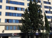 Satılır 4 otaqlı 115 m2 köhnə tikili 8 mkr