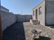 Satılır 3 otaqlı 100 m2 həyət evi Binə