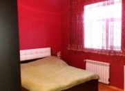 Satılır 4 otaqlı 102 m2 bağ evi Azadlıq meydanı