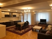 Satılır 3 otaqlı 132 m2 yeni tikili Nəriman Nərimanov m.