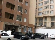 Satılır 2 otaqlı 60 m2 yeni tikili Gənclik m.