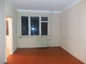 Satılır 2 otaqlı 45 m2 köhnə tikili 7 mkr