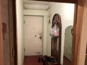 Satılır 1 otaqlı 30 m2 köhnə tikili Elmlər Akademiyası m.