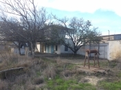 Satılır 5 otaqlı 1000 m2 bağ evi Novxanı