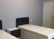 İcarəyə verilir 3 otaqlı 145 m2 yeni tikili Elmlər Akademiyası m.