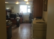 Satılır 3 otaqlı 98 m2 ofis İncəsənət və Mədəniyyət Un.