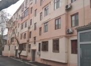 Satılır 2 otaqlı 42 m2 köhnə tikili 4 mkr