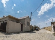 Satılır 3 otaqlı 100 m2 həyət evi Saray