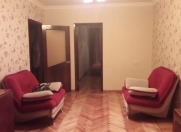 İcarəyə verilir 2 otaqlı 45 m2 köhnə tikili İnşaatçılar m.