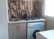 İcarəyə verilir 2 otaqlı 40 m2 köhnə tikili İctimai telekanalı