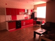 Satılır 2 otaqlı 55 m2 köhnə tikili Moskva univermağı