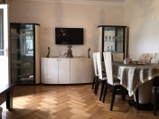 Satılır 2 otaqlı 65 m2 köhnə tikili 28 May m.