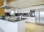 Satılır 3 otaqlı 95 m2 yeni tikili 28 may