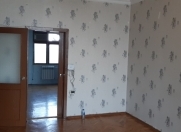 İcarəyə verilir 2 otaqlı 50 m2 köhnə tikili 7 mkr