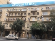 İcarəyə verilir 2 otaqlı 70 m2 köhnə tikili Sahil m.