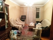 İcarəyə verilir 2 otaqlı 42 m2 köhnə tikili Elmlər Akademiyası m.