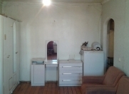 İcarəyə verilir 1 otaqlı 30 m2 köhnə tikili İncəsənət və Mədəniyyət Un.