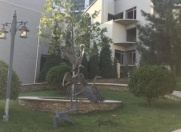 Satılır 4 otaqlı 260 m2 yeni tikili Badamdar