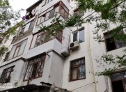 Satılır 2 otaqlı 50 m2 köhnə tikili 5 mkr