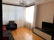 Satılır 2 otaqlı 91 m2 yeni tikili Qara Qarayev m.