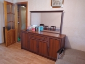 İcarəyə verilir 2 otaqlı 50 m2 köhnə tikili İnşaatçılar m.