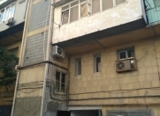 Satılır 13 m2 qaraj Elmlər Akademiyası m.