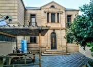 Satılır 3 otaqlı 155 m2 həyət evi Masazır