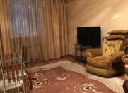 Satılır 2 otaqlı 83 m2 köhnə tikili Nəsimi r.