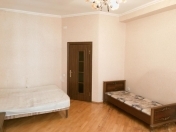 İcarəyə verilir 1 otaqlı 70 m2 yeni tikili Həzi Aslanov m.