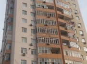 Satılır 3 otaqlı 130 m2 yeni tikili Gənclik m.