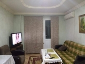 Satılır 2 otaqlı 60 m2 köhnə tikili Elmlər Akademiyası m.