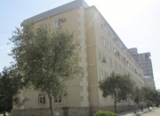 İcarəyə verilir 3 otaqlı 100 m2 köhnə tikili Metropark