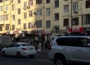 Satılır 2 otaqlı 60 m2 köhnə tikili Memar Əcəmi m.