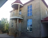 Satılır 6 otaqlı 5000 m2 həyət evi Masazır