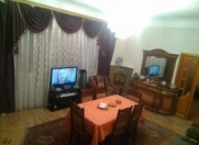 Satılır 2 otaqlı 55 m2 köhnə tikili 28 May m.