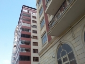 Satılır 4 otaqlı 339300 m2 yeni tikili Nəsimi r.