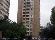 Satılır 2 otaqlı 65 m2 köhnə tikili 8 mkr