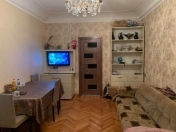 Satılır 2 otaqlı 45 m2 köhnə tikili 7 mkr