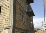 Satılır 4 otaqlı 300 m2 həyət evi Badamdar