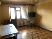 İcarəyə verilir 3 otaqlı 94 m2 köhnə tikili 4 mkr