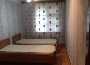 İcarəyə verilir 2 otaqlı 60 m2 köhnə tikili Qara Qarayev m.