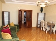 İcarəyə verilir 2 otaqlı 80 m2 yeni tikili Nizami m.