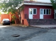 Satılır 4 otaqlı 80 m2 köhnə tikili Ukrayna dairəsi