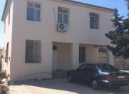 İcarəyə verilir 5 otaqlı 200 m2 bağ evi Novxanı